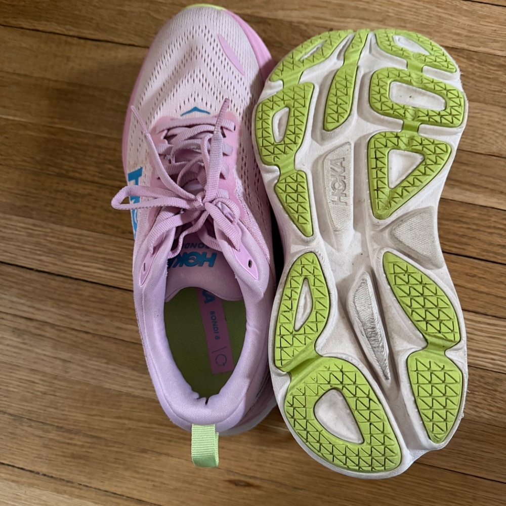 Women’s Hoka Bondi 8 - Picture 3 of 6
